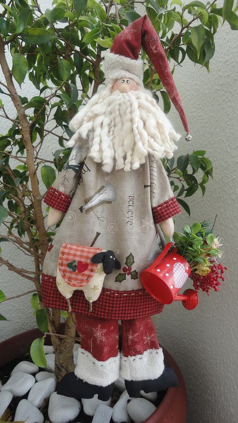 TILDA/'S CHRISTMAS IDEAS~Tone Finnanger cloth art dolls~Santas~ice skate PATTERN