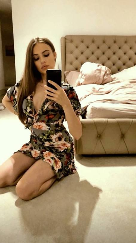 Xenia Tchoumitcheva Vk Https Vk Com Club131845230 Facebook Group Https Www Facebook Com Groups 1674 Xenia Tchoumitcheva Xenia Girl Photography Poses