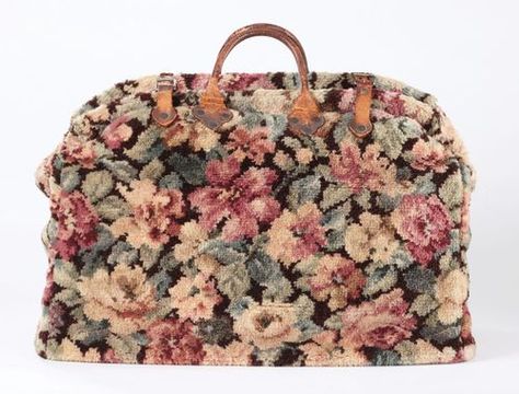MAGICAL NANNY BAG FLORAL CARDBOARD PROP COSTUME OUTFIT ACCESSORY CARPET HANDBAG