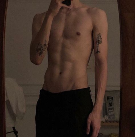 White guy skinny Weird looking White guy skinny How Skinny