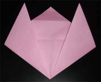 折り紙や花紙で簡単な桜の花びら 切り絵にも使える切り方作り方 コタローの日常喫茶 桜 花びら 折り紙 さくら クラフト 折り紙や花紙で簡単な桜の花びら 切り絵にも使える切り方作り方 コタローの日常喫茶 桜 花びら 折り紙 さくら クラフト