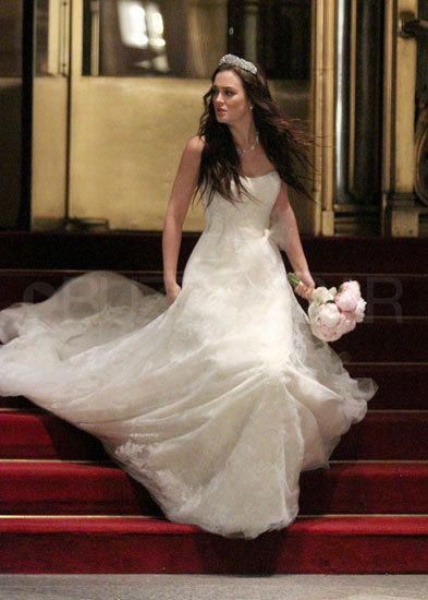 Roundbackdiningchairs Code 3838641661 Gossip Girl Wedding Gossip Girl Blair Gossip Girl Fashion