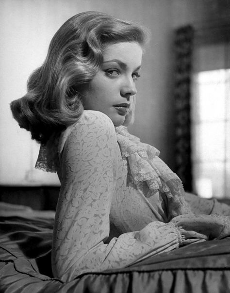 lauren bacall g r nt ler ile lauren bacall hollywood lauren bacall g r nt ler ile lauren bacall hollywood