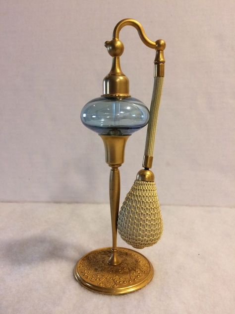 VINTAGE DeVilbiss PERFUME BOTTLE WITH ANTIQUE Devilbiss Perfume Bottles
