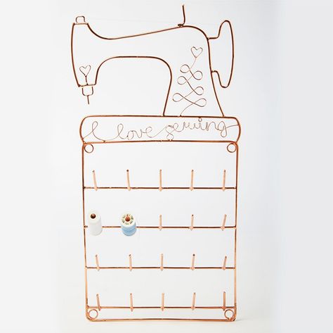 I LOVE SEWING SPOOL HOLDER by Sass /& Belle