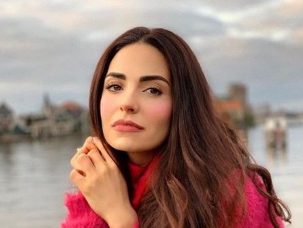 Cevahir Turan Biyografiler Yaya Biyografi Cevahir Turan Biyografiler Yaya Biyografi