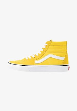 Frauenmode online kaufen in 2020 | Schuhe damen, Mode Frauenmode online kaufen in 2020 | Schuhe damen, Mode
