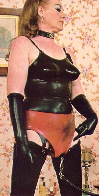 Vintage mistress tongue first time