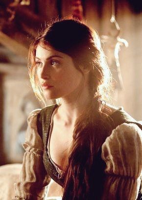 Gemma Artenton Furia De Titanes Belleza Actrices
