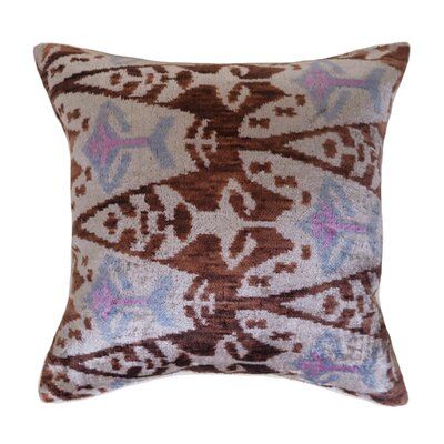 200 Bedding And Curtains Ideas In 2021 Pillows Curtains Throw Pillows