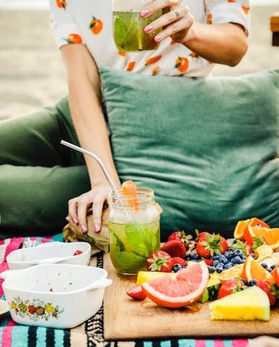 Wöchentliche Diät gegen Cellulite der Beine Wöchentliche Diät gegen Cellulite der Beine