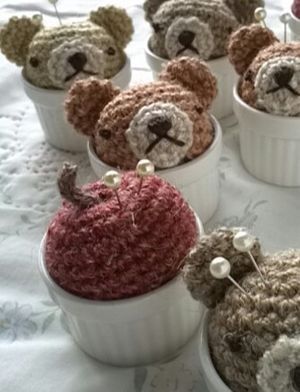 無料編み図 かわいい あみぐるみ ピンクッション 針山の作り方 Naver まとめ 編み 図 あみ ピンクッション 無料編み図 かわいい あみぐるみ ピンクッション 針山の作り方 Naver まとめ 編み 図 あみ ピンクッション