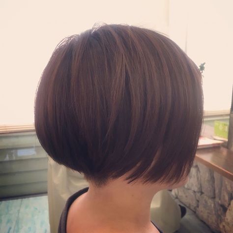 私とおそろいの えりあし刈り上げスタイル O 長めなんだけど えりをツーブロックして理想的なバランスの前下がりボブを手に入れました さらに さらに この方すぐ刈り上げ増やしました えり足 サイドも 子供のヘアカット 子供 ショートヘア 私とおそろいの えりあし刈り上げスタイル O 長めなんだけど えりをツーブロックして理想的なバランスの前下がりボブを手に入れました さらに さらに この方すぐ刈り上げ増やしました えり足 サイドも 子供のヘアカット 子供 ショートヘア