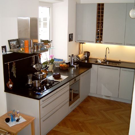 Küche in weiß #Hochglanz mit #Steinarbeitsplatte L+S Küchen - küchenzeile weiß hochglanz Küche in weiß #Hochglanz mit #Steinarbeitsplatte L+S Küchen - küchenzeile weiß hochglanz