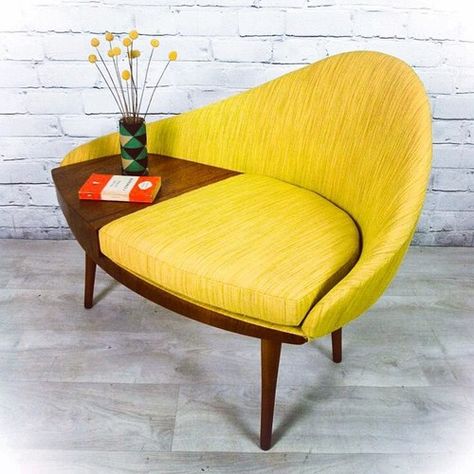 Sunshine yellow color in interiors: How to dose it for maximum effect