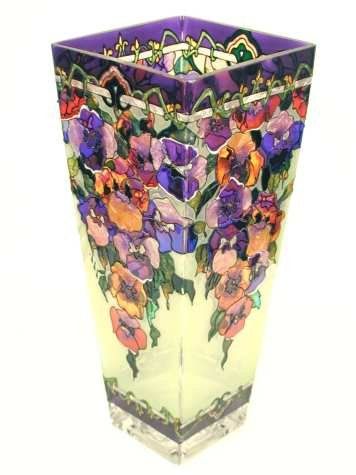 9 Vase Large Frilly Floral AMIA