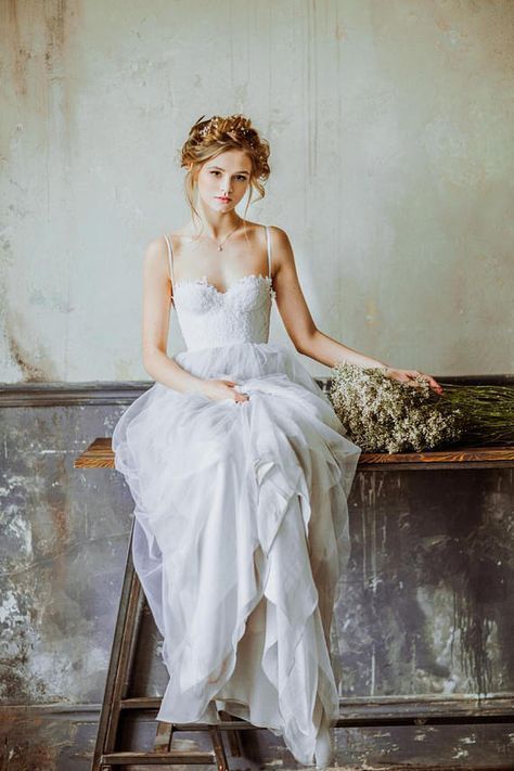 168 Outfits Ideas Dantel Gelinlik Bohem Gelinlik Plaj Dugunu Gelinlikleri