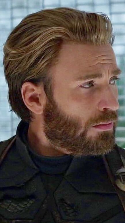 Pin By Vence On Chris Evans Is Hot Chris Evans Captain America