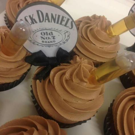 Jack Daniels Triple Chocolate Cupcakes with Pipette (alcohol