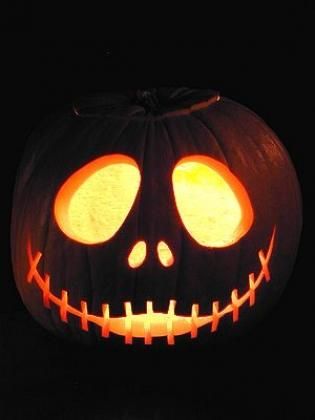 Los Mejores Diseños Para La Calabaza De Halloween En 2020 Calabazas De Halloween Calabazas Talladas Y Skellington