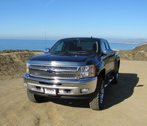 2012 Chevy Silverado 1500. Rocky Ridge 4 inch lift kit and custom body