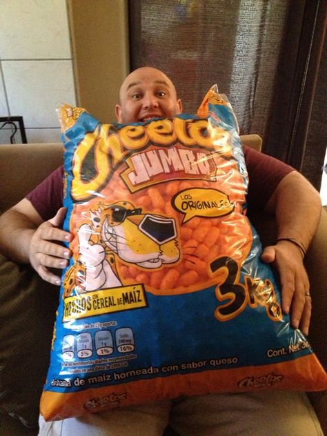Jumbo Cheetos Bag 3kg Vanburendrivethru Jumbo Cheetos Bag 3kg Vanburendrivethru