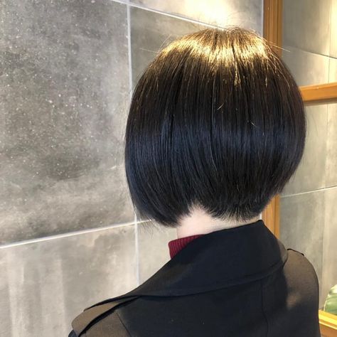 えりあし刈り上げショート トータルビューティーサロン Totalbeautysalon アイディー Idee 鳥取市 美容師 美容院 カット ショート かりあげ かりあげ女子 えりあし刈り上げショート トータルビューティーサロン Totalbeautysalon アイディー Idee 鳥取市 美容師 美容院 カット ショート かりあげ かりあげ女子