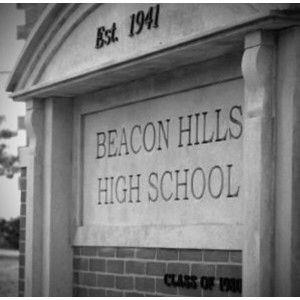 História Mudança - Beacon Hills High School - História escrita por