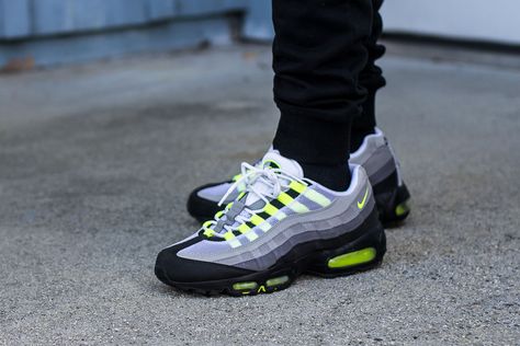 Die 100+ besten Bilder zu Adidas in 2020 | schuhe This week's #kickoftheweek: the #adidasOriginals Micropacer