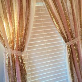 Beautiful House With Royal Celect Siding Do You Want A Royal Celect Siding Contractor Royal Celect Window Trim Exterior Windows Exterior Outdoor Window Trim