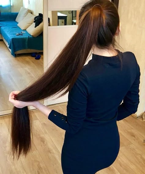 Pin By My Hairstyles On Long Hair Long Hair Styles Long Shiny Hair Long Hair Girl
