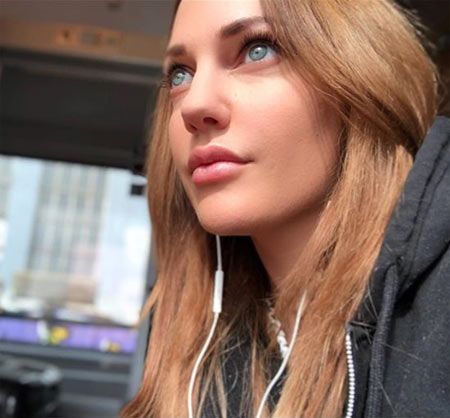 Meryem Uzerli Sac Rengi Ve Modelleri Bakimli Kadin Sac Rengi Sac Kizil Sac Rengi Meryem Uzerli Sac Rengi Ve Modelleri Bakimli Kadin Sac Rengi Sac Kizil Sac Rengi