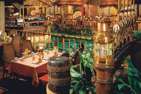 Wednesdays Fridays 5pm 7pm Fairmont Hotel 950 Mason St California The Fairmont Hotel S Original Tik Tiki Bar Decor Tiki Bar San Francisco Restaurants