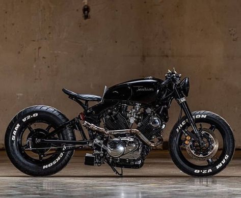 🏴☠️₴₵Ɽ₳₥฿ⱠɆⱤ ₱ɄɆ฿Ⱡ₳🏴☠️ on Instagram: “🏁Scrambler y Cafe Racer Puebla! 🏁. ======== #contodo💪======