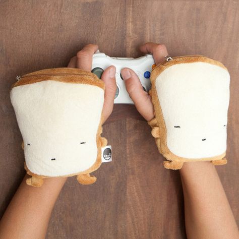 Smoko Wireless Cute Chibi Toast Pillow Glove Handwarmer Heating Pad Desk