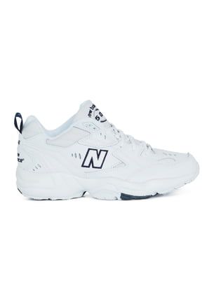 baskets new balance courir