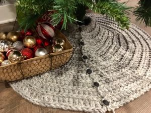 Linen Burlap Tree Skirt with Snowflake Design for Xmas Gift Holiday Party Home Decorations Vlovelife Large 48 Inches Christmas Tree Skirt Khaki