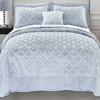 Pin By Rwni Gika On σπιτι Bed Spreads Bedspread Set Bedding Sets