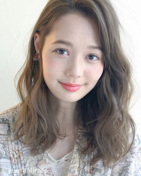 最新版 面長さんに似合う髪型厳選 面長を生かして美人魅せ ミディアム パーマ 前髪なし ロング パーマ 前髪なし セミロング パーマ 前髪なし 最新版 面長さんに似合う髪型厳選 面長を生かして美人魅せ ミディアム パーマ 前髪なし ロング パーマ 前髪なし セミロング パーマ 前髪なし
