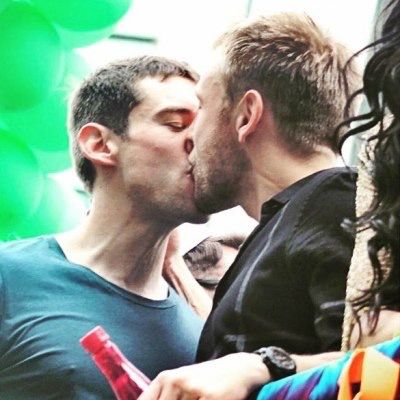 serie max riemelt gay SERIE MAX RIEMELT GAY