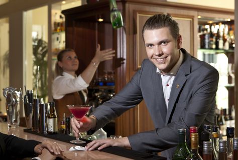 Ulrich Lenz u2013 Web Coordinator Kempinski Hotel Frankfurt u2013 Der - bar manager Ulrich Lenz u2013 Web Coordinator Kempinski Hotel Frankfurt u2013 Der - bar manager