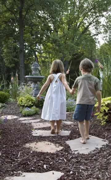 Gartenwege richtig anlegen Rindenmulch, Bett und Wirken - vorgarten mit kies und rindenmulch Gartenwege richtig anlegen Rindenmulch, Bett und Wirken - vorgarten mit kies und rindenmulch