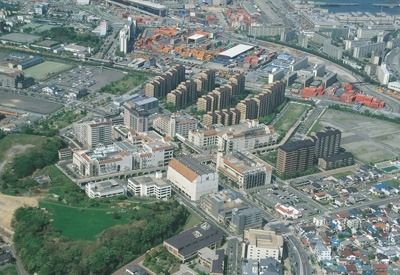 横浜市本牧の米軍居住地跡に大型複合ショッピングセンターのさきがけ マイカル本牧 がオープン 航空写真 横浜 本牧 横浜 横浜市本牧の米軍居住地跡に大型複合ショッピングセンターのさきがけ マイカル本牧 がオープン 航空写真 横浜 本牧 横浜