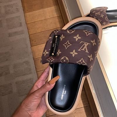 louis vuitton pillow slides