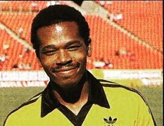 diski general on instagram another fine chiefs legend wellington umuntu akalahlwa manyathi a fearless midfielder had p in 2021 midfielder fearless players
