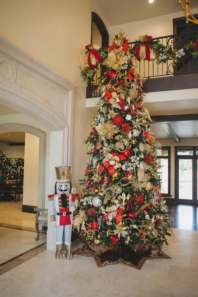 Grand Christmas Entry Large Tree Silver Christmas Tree