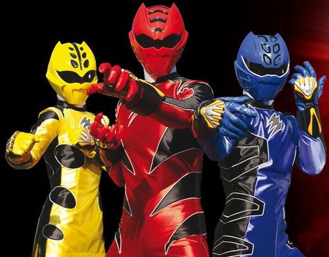 Power Rangers Sentai Hero Vinyl Figure Jungle Fury Gekiranger Red