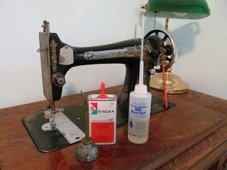 How To Do Maintenance Cleaning On An Actively Used Vintage Singer Sewing Machine Singer 127 Sewing Machine Singer Sewing Machine Vintage Sewing Machine Repair
