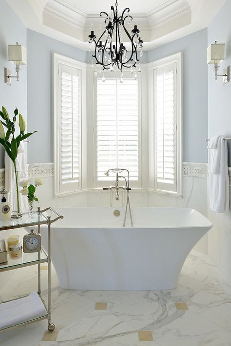 25+ Top Small Chandeliers For Bedrooms | Small chandelier bedroom
