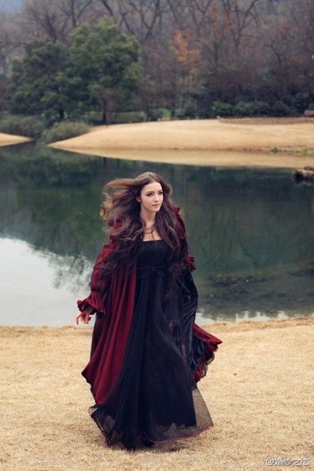 Camelot Tamsin Egerton Costumes For Women Fantasy Fashion